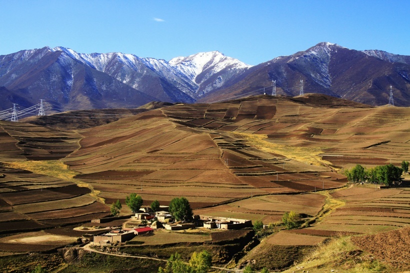 甘肃岁月，一幅流动的历史画卷